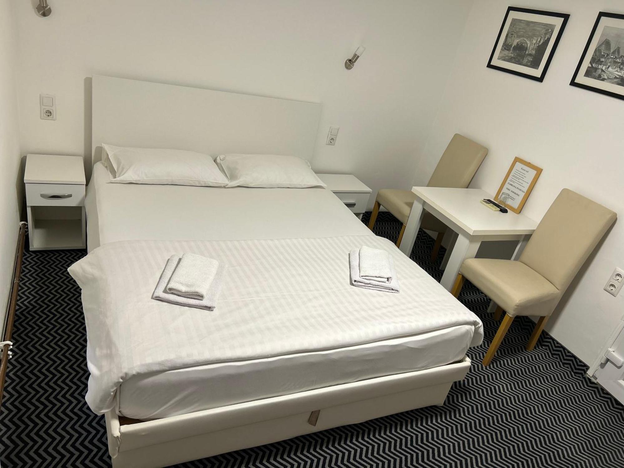 Bed and Breakfast Pansion Kipovi Tuzla Exterior foto